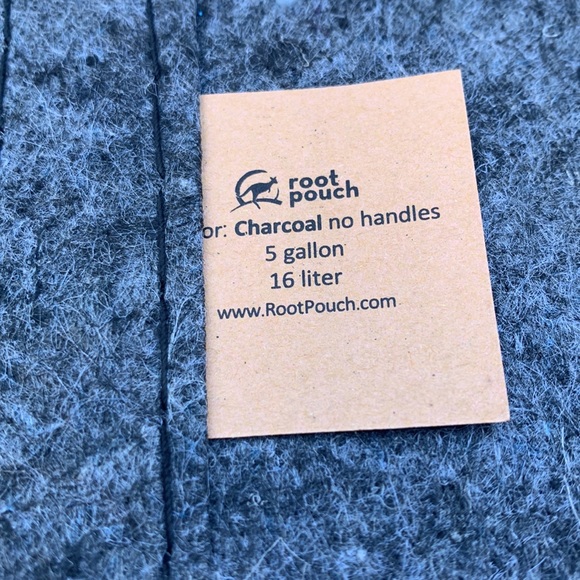 Root Pouch - Picture 2 of 2